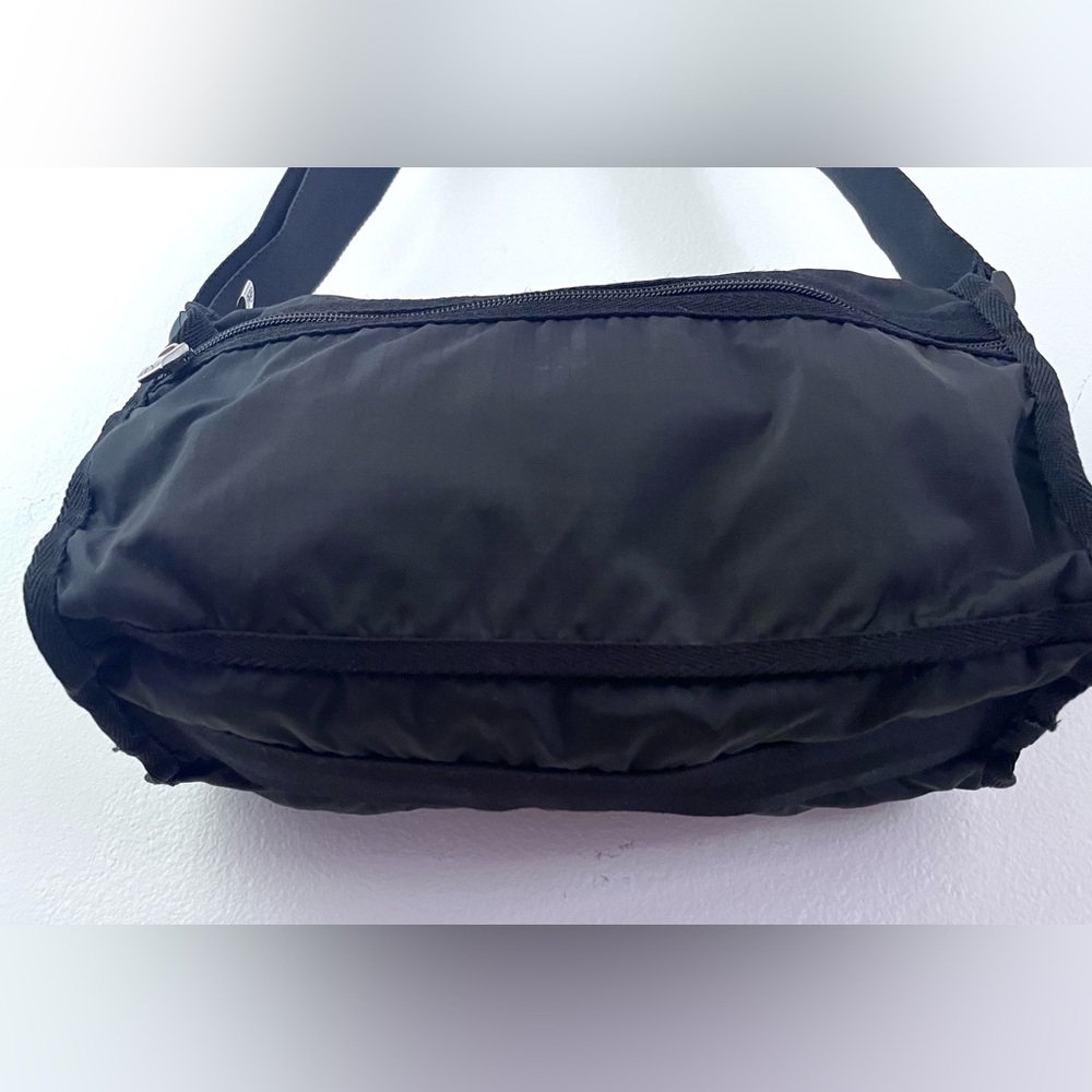 GAL Vintage Nylon Black Crossbody Bag Adjustable Strap Lots of Pockets 90’s - Picture 5 of 10